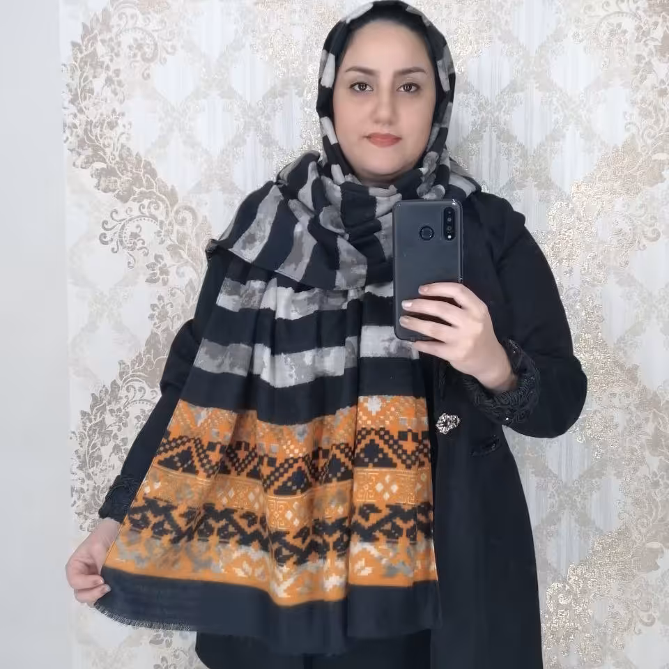 شال موهر مشکی نارنجی