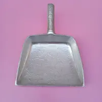 خاک انداز روحی رنگ نقره ای طرح برجسته    