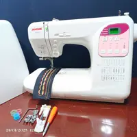 چرخ خیاطی ژانومه30مدل گلدوزی جادکمه اتومات مدل JP510 با قاب سفید فابریک