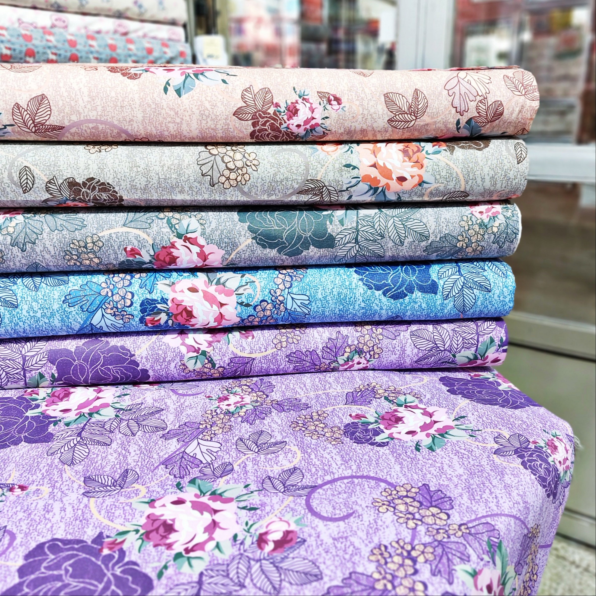 پارچه ملحفه متری طرح گلرو عرض 2متر