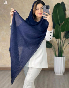 شال پلیسه در چند رنگ متنوع