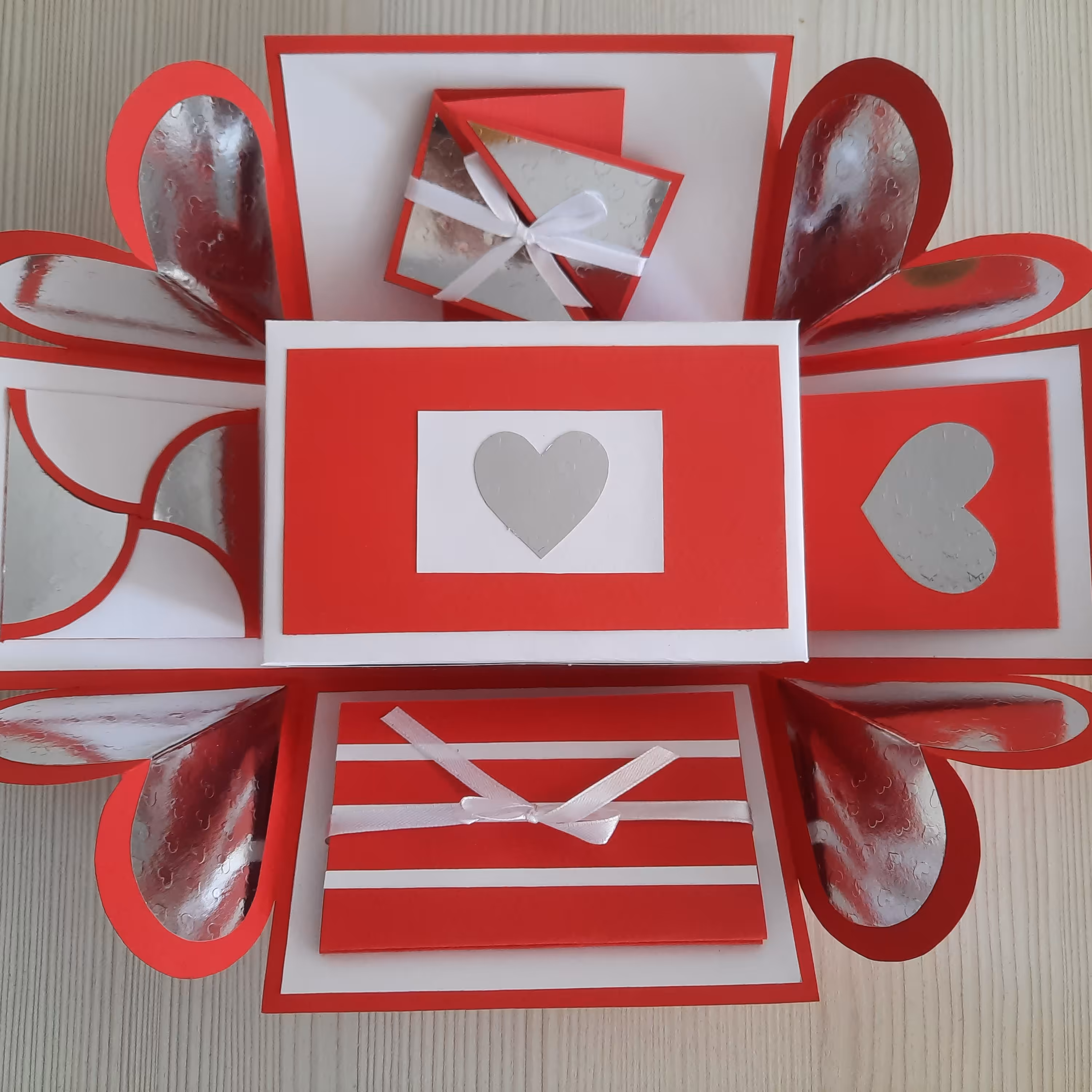 جعبه سورپرایز