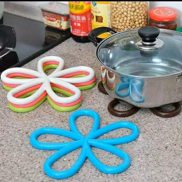 زیر قابلمه ای سیلیکونی نسوز