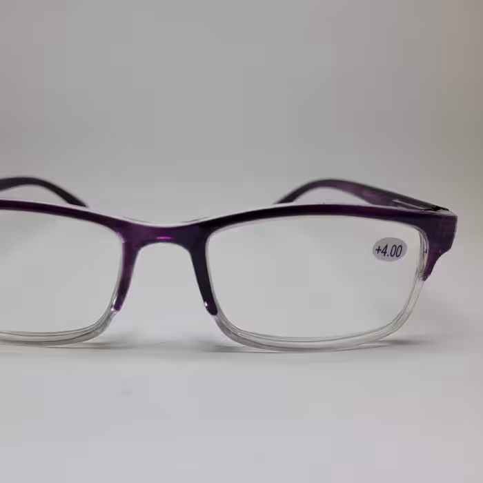 عینک مطالعه4+