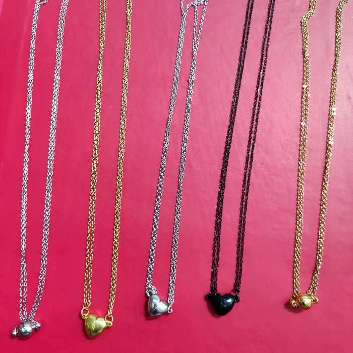 گردنبندهای ست مگنتی 