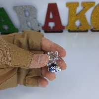 محافظ کابل شارژ فانتزی کریستالی با نقش دختر و گربه