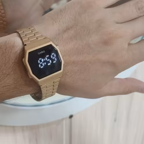 ساعت لمسی کاسیو