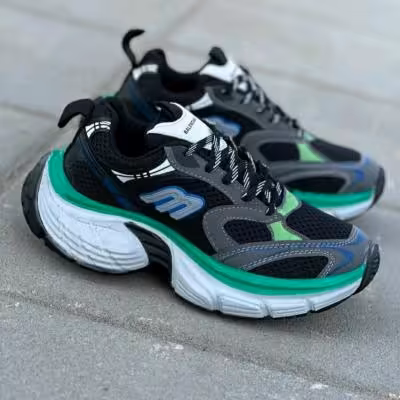 بالنسیگا مدل 10 x