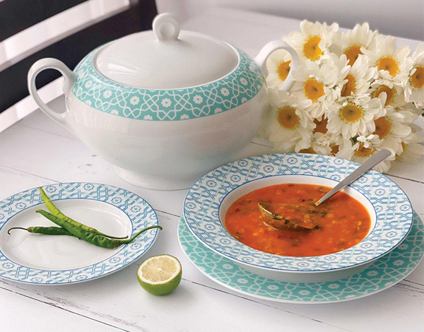 سرویس چینی زرین طرح میبد سرمه ای فیروزه ای 102 پارچه