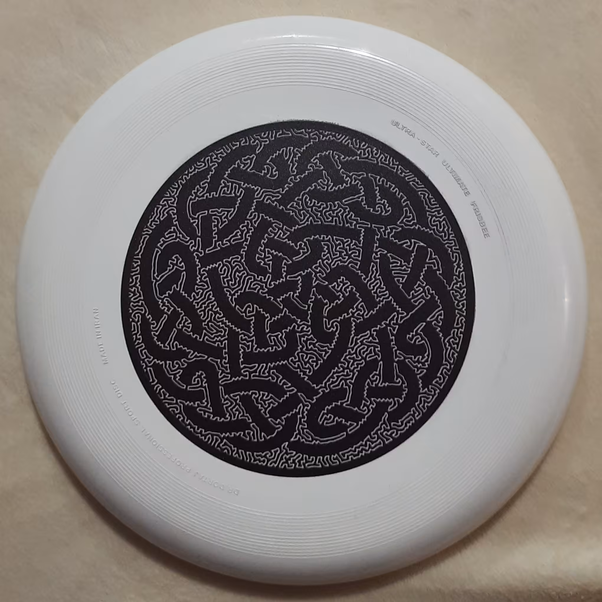 فریزبی اعلا یا بشقاب پرنده حرفه ای سفید برند دکتر درتاج 27