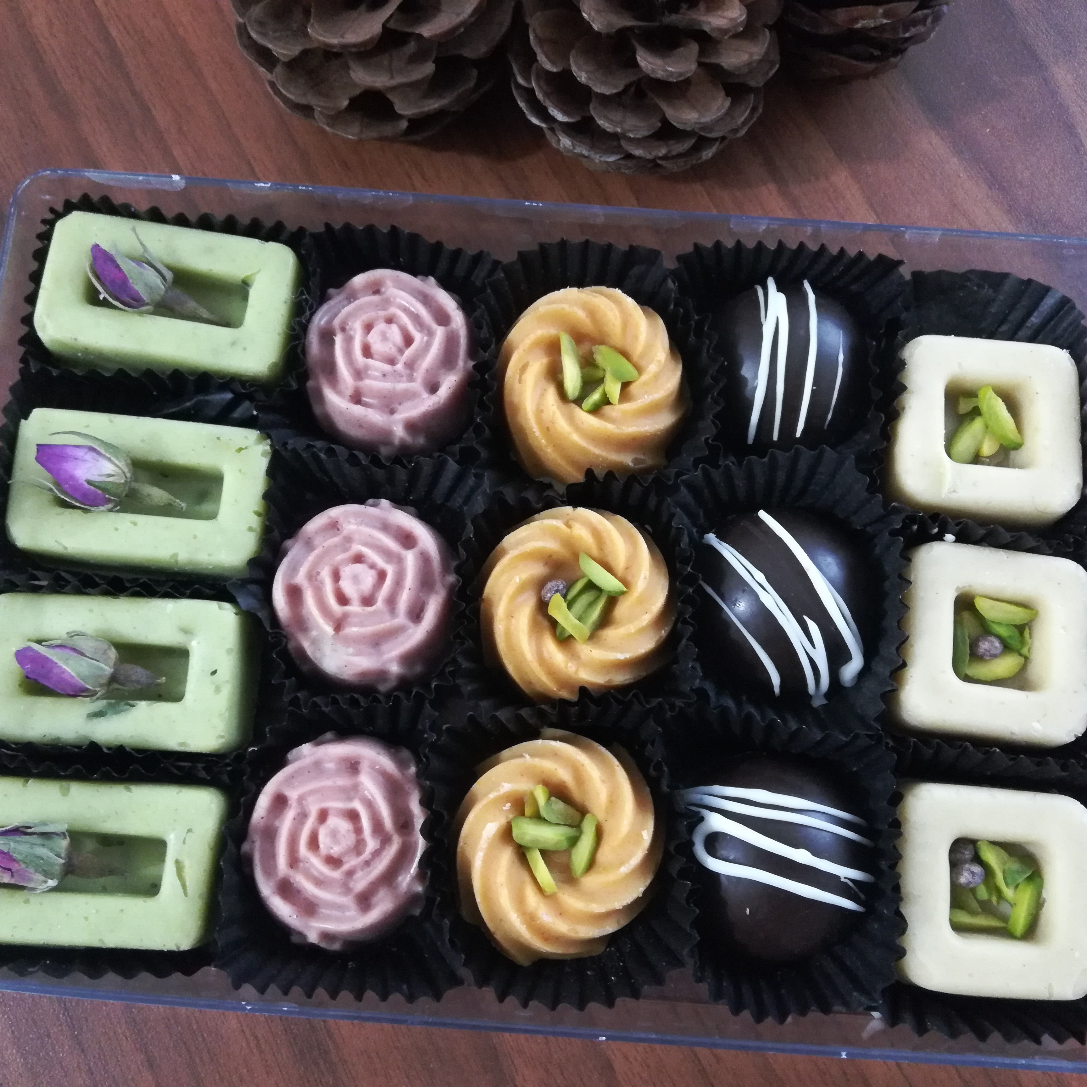 حلوا آجیلی سینی چهار مغز