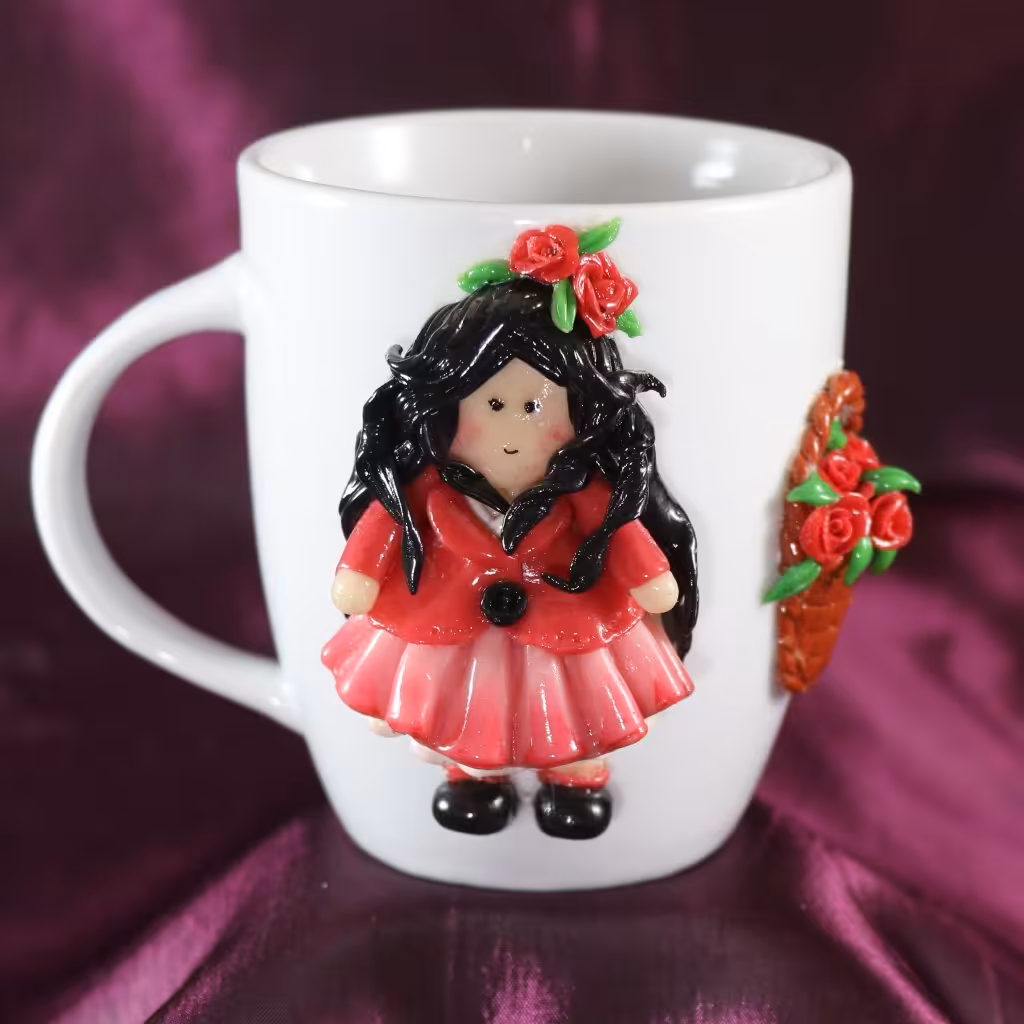 ماگ عروسکی با طرح شنل قرمزی 