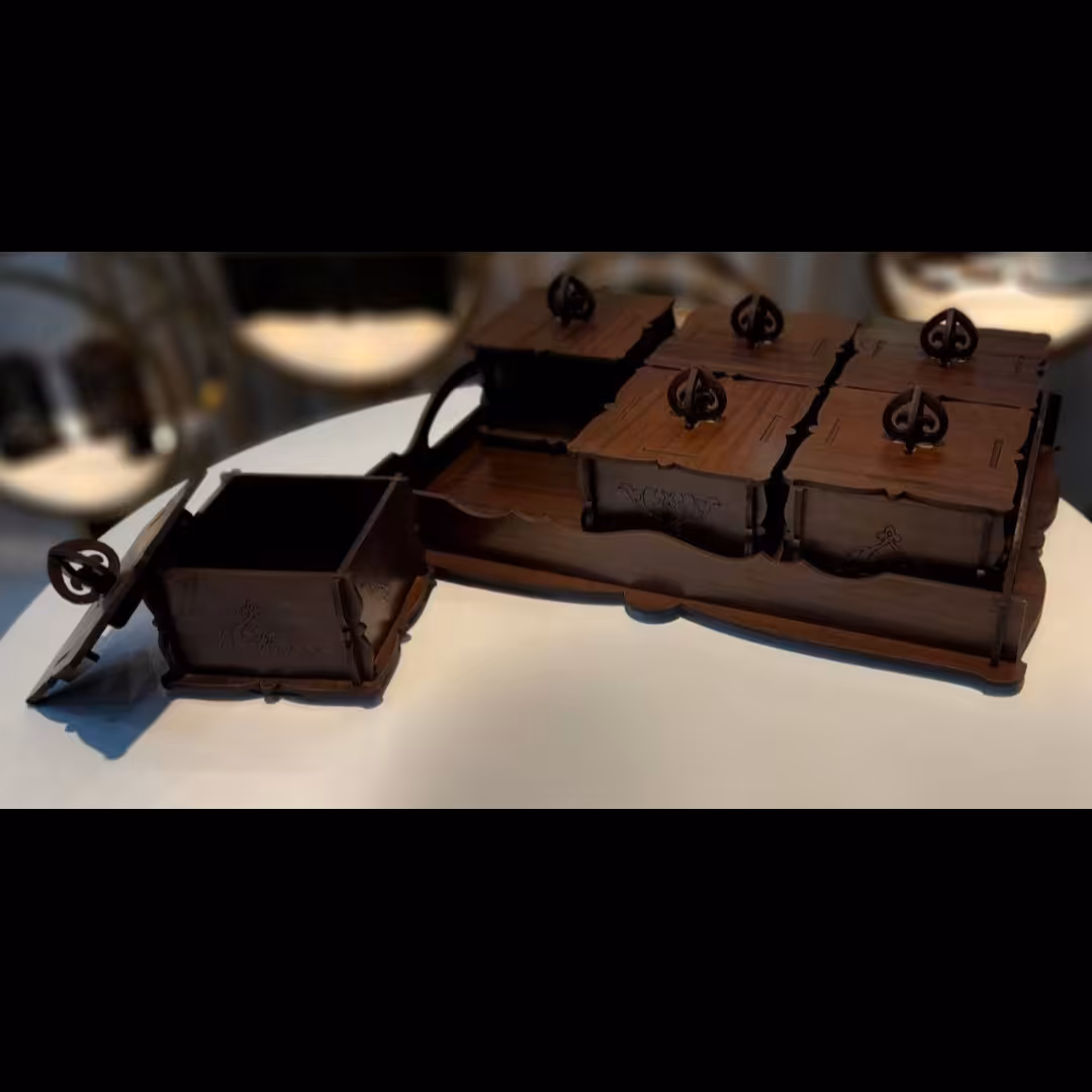 پا سماوری و جا ادویه