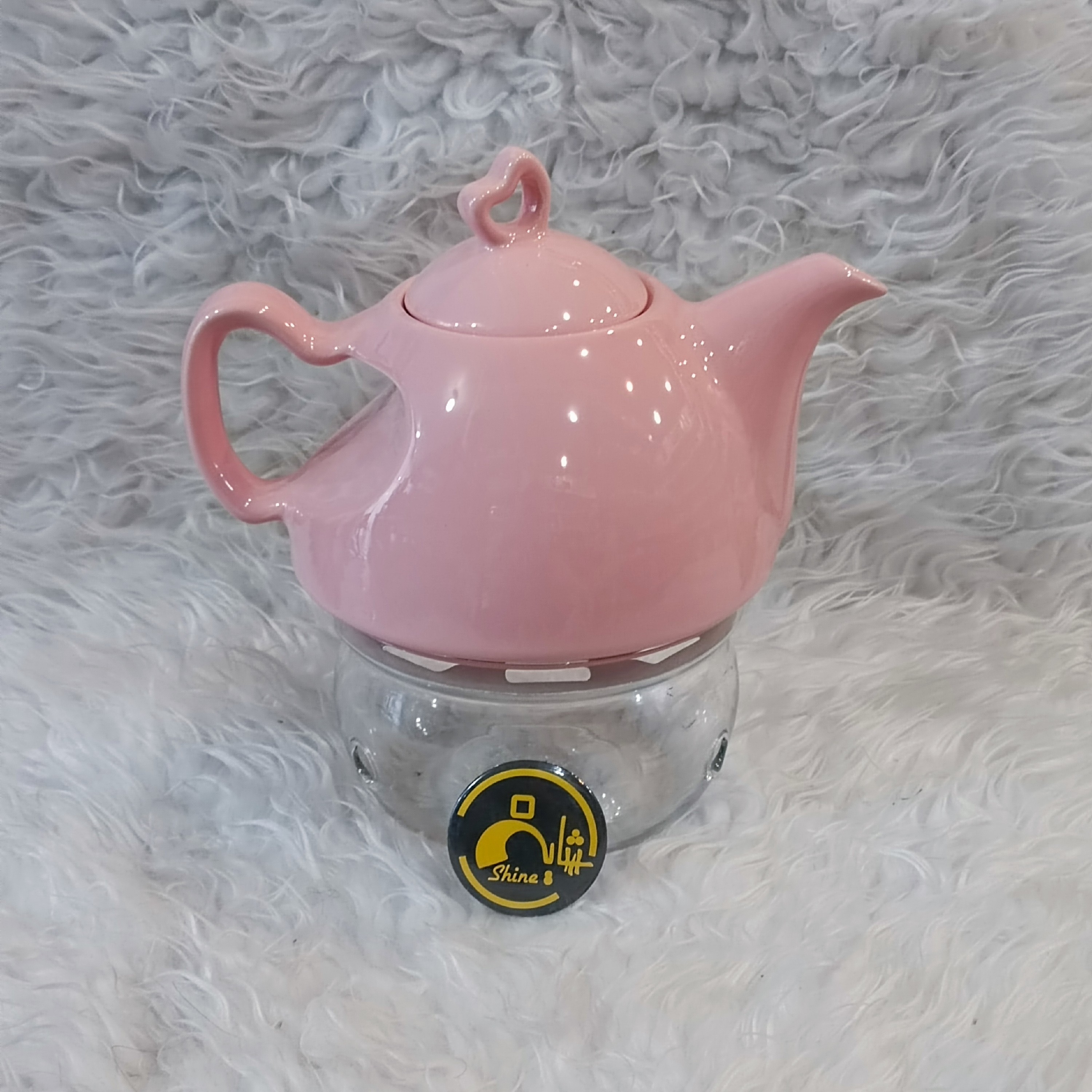 قوری سرامیکی دسته قلبی رنگ صورتی کیفیت سرامیک عالی ارتفاع حدود 10س