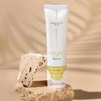ضدافتاب بی رنگحجم/وزن :80 میلی‌لیترspf :SPF 50رنگ :ندارد