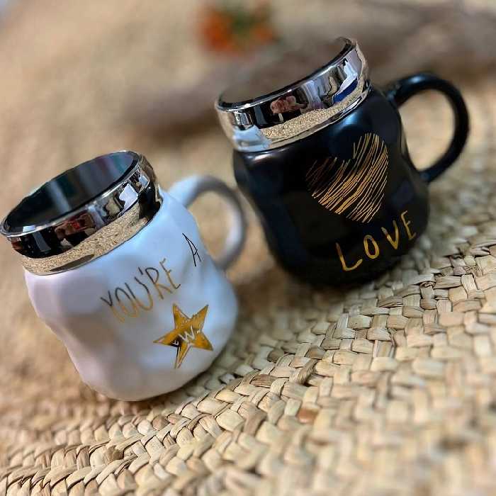 ماگ سرامیکی در آیینه