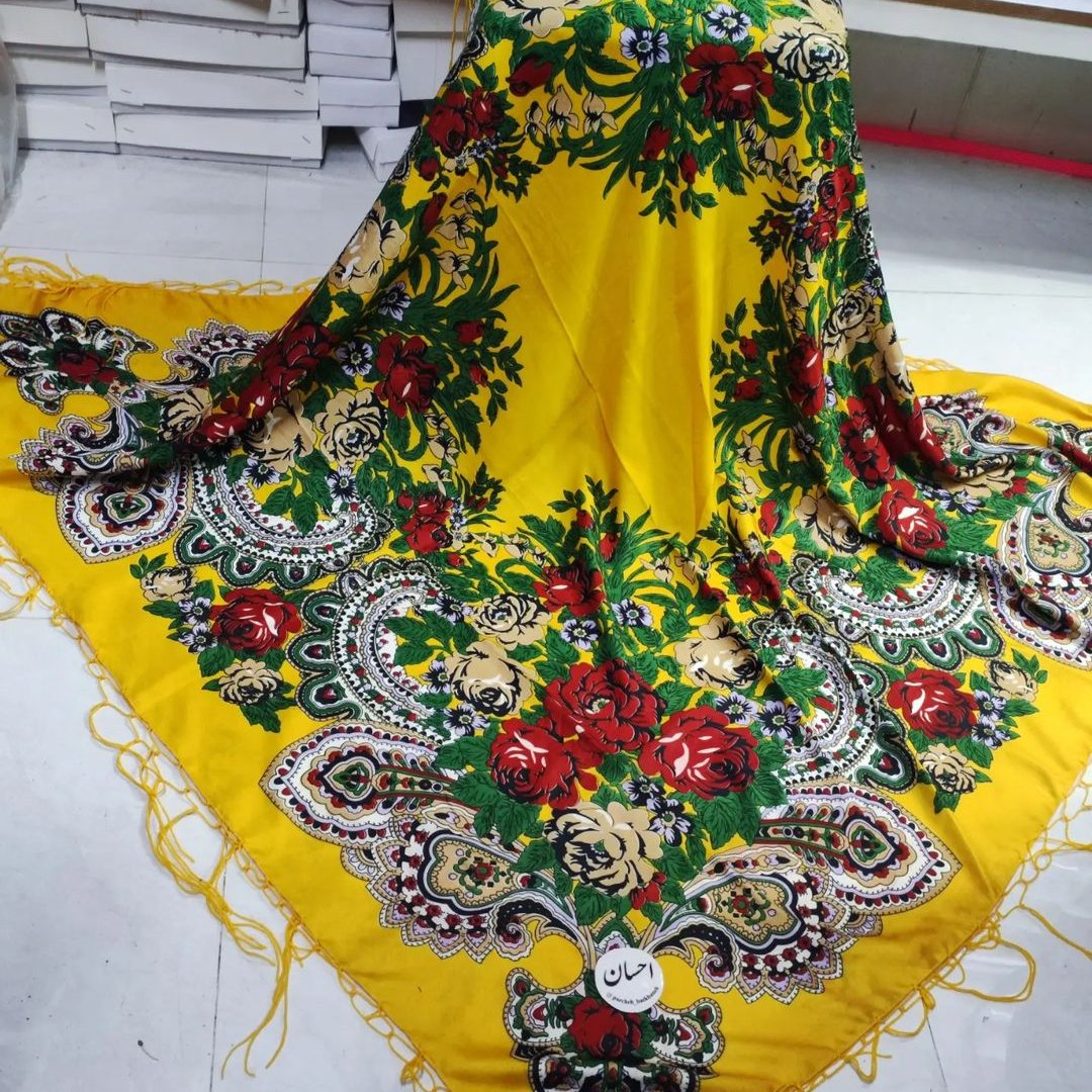 روسری سنتی ترکمن زرد حاشیه کاموایی