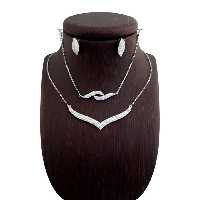 نیم ست نقره مدل بی نهایت آبکاری طلا عینا طلا ترکیه