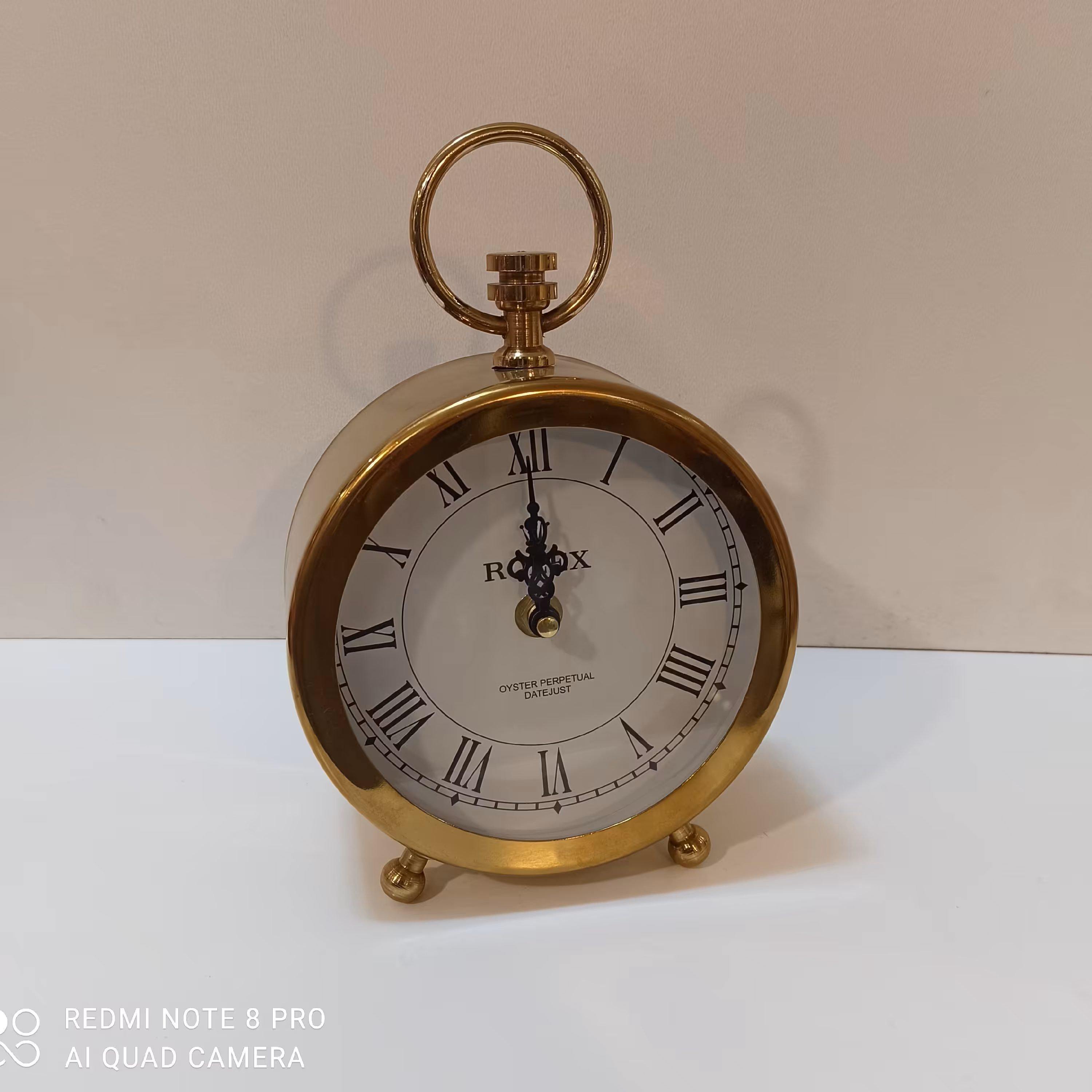 ساعت ساعت رومیزی کد2