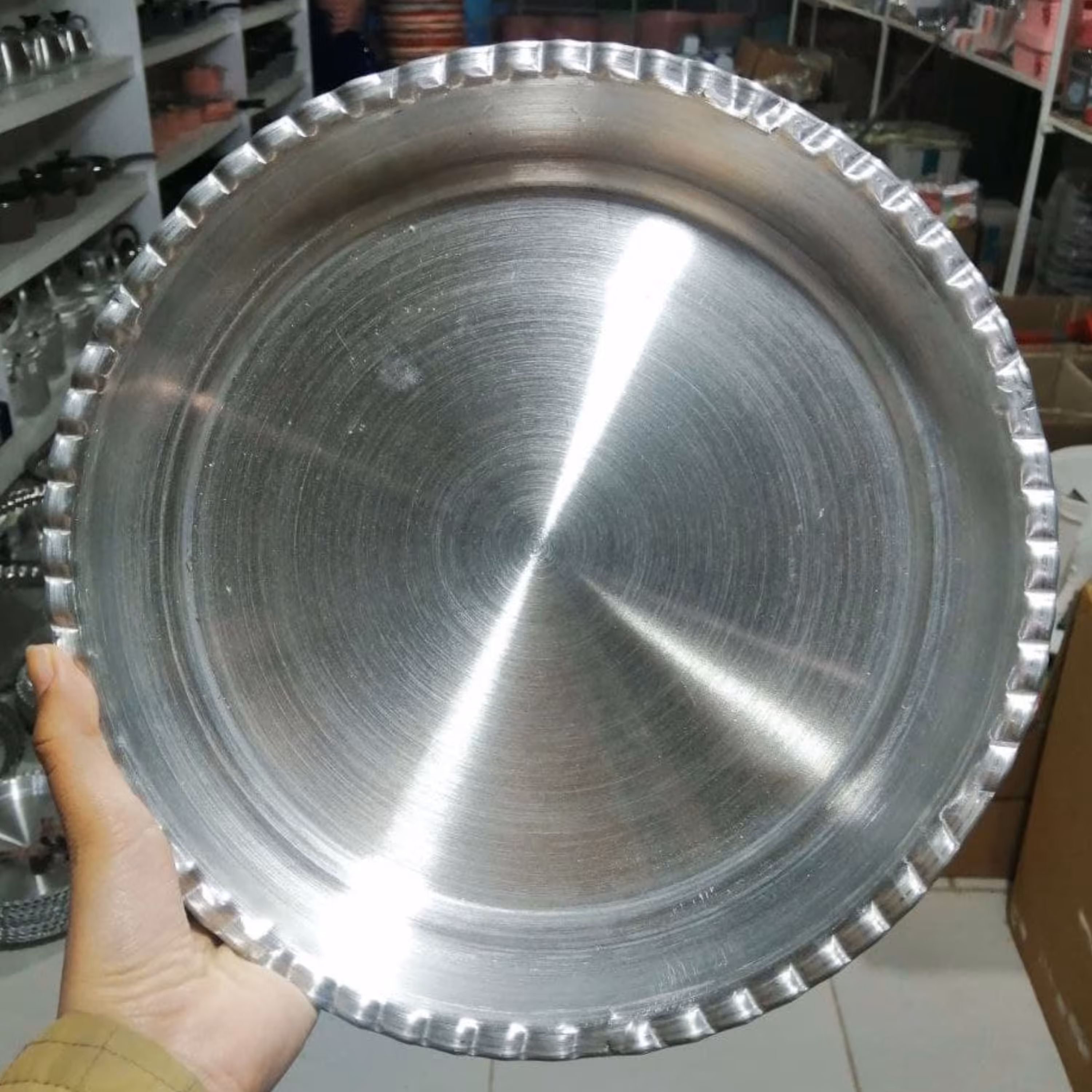 سینی کنگره آلومینیوم قطر28نمره3تهیه شده از بهترین مواداولیه 