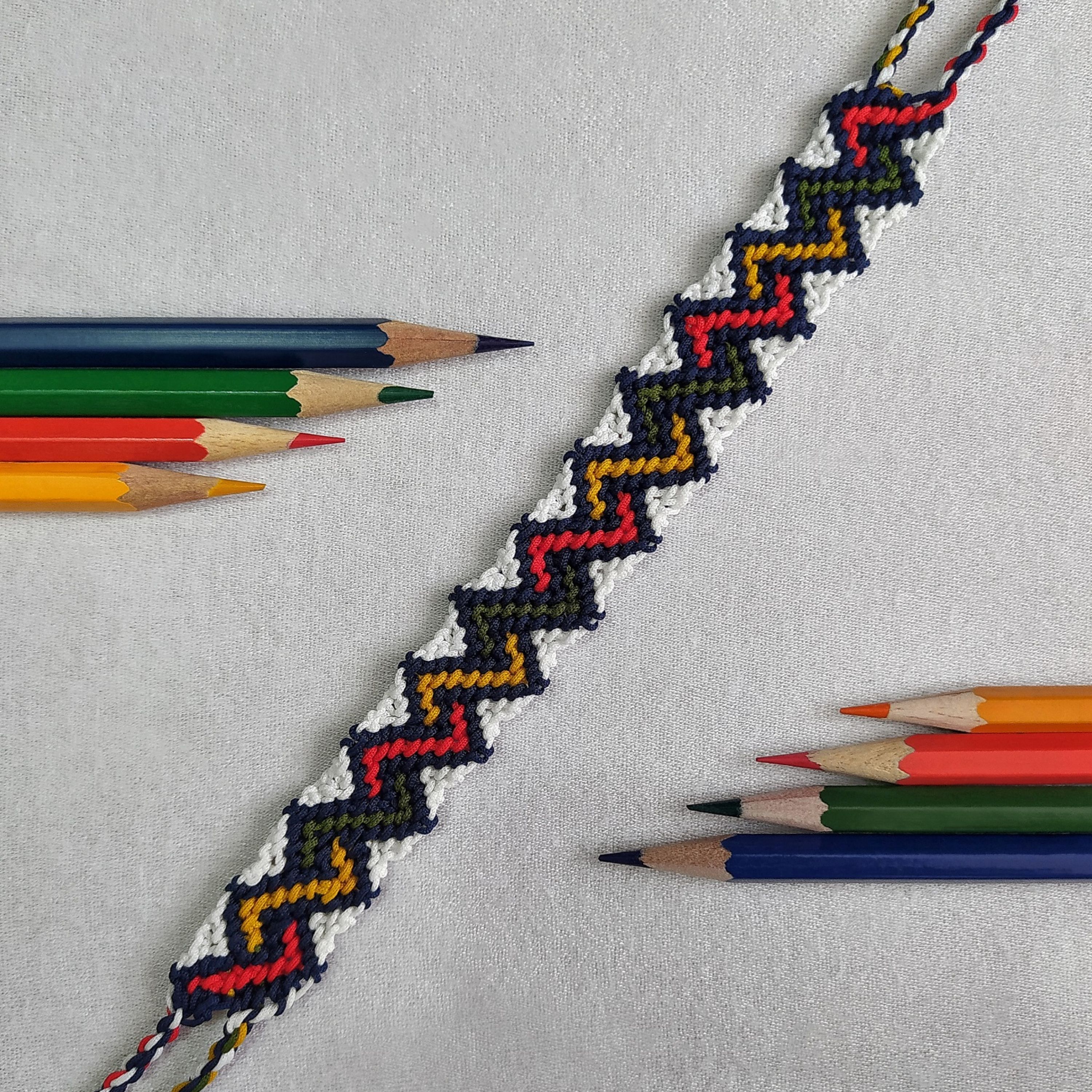 دستبند دوستی اسپرت طرح زیگزاگ دست باف   