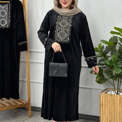 پیراهن مخملی جذاب
