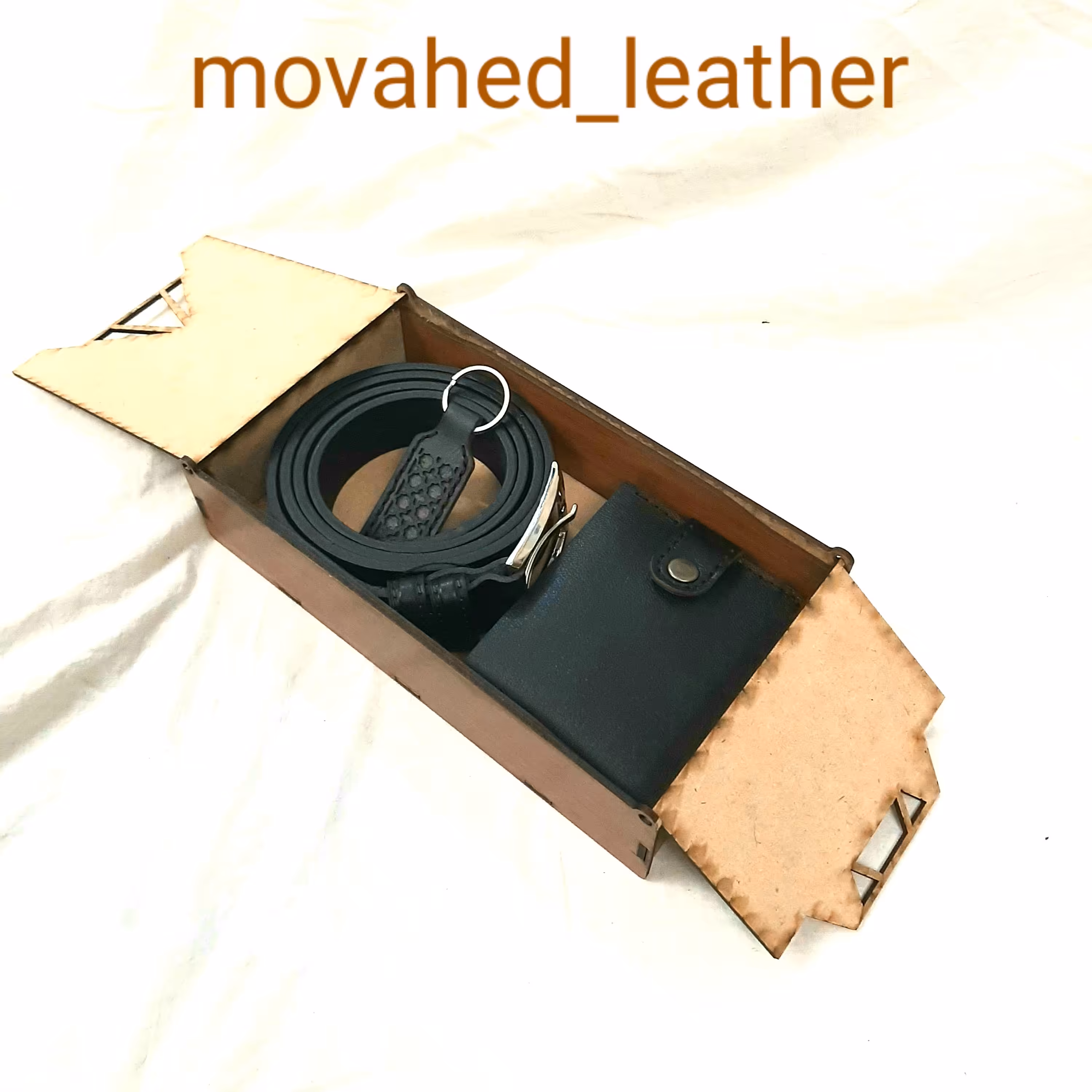 پک هدیه چرمی سه تایی چرم بزی