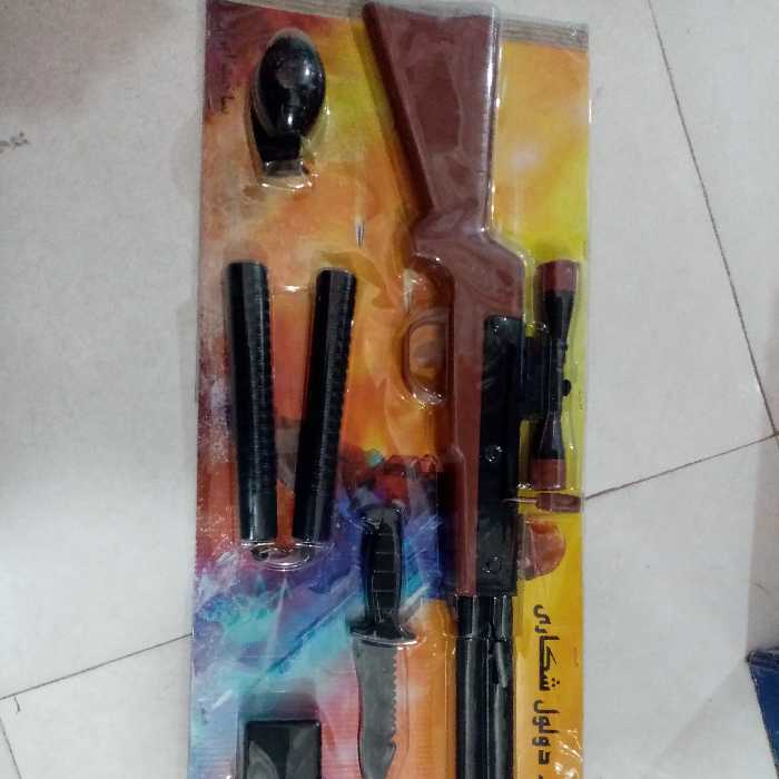 تفنگ دولول بزرگ ست با تمام وسایل  همراه با نارنجک و چاقو 