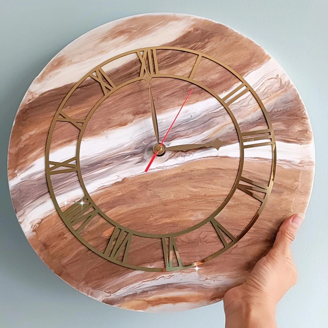 ساعت دیواری رزینی