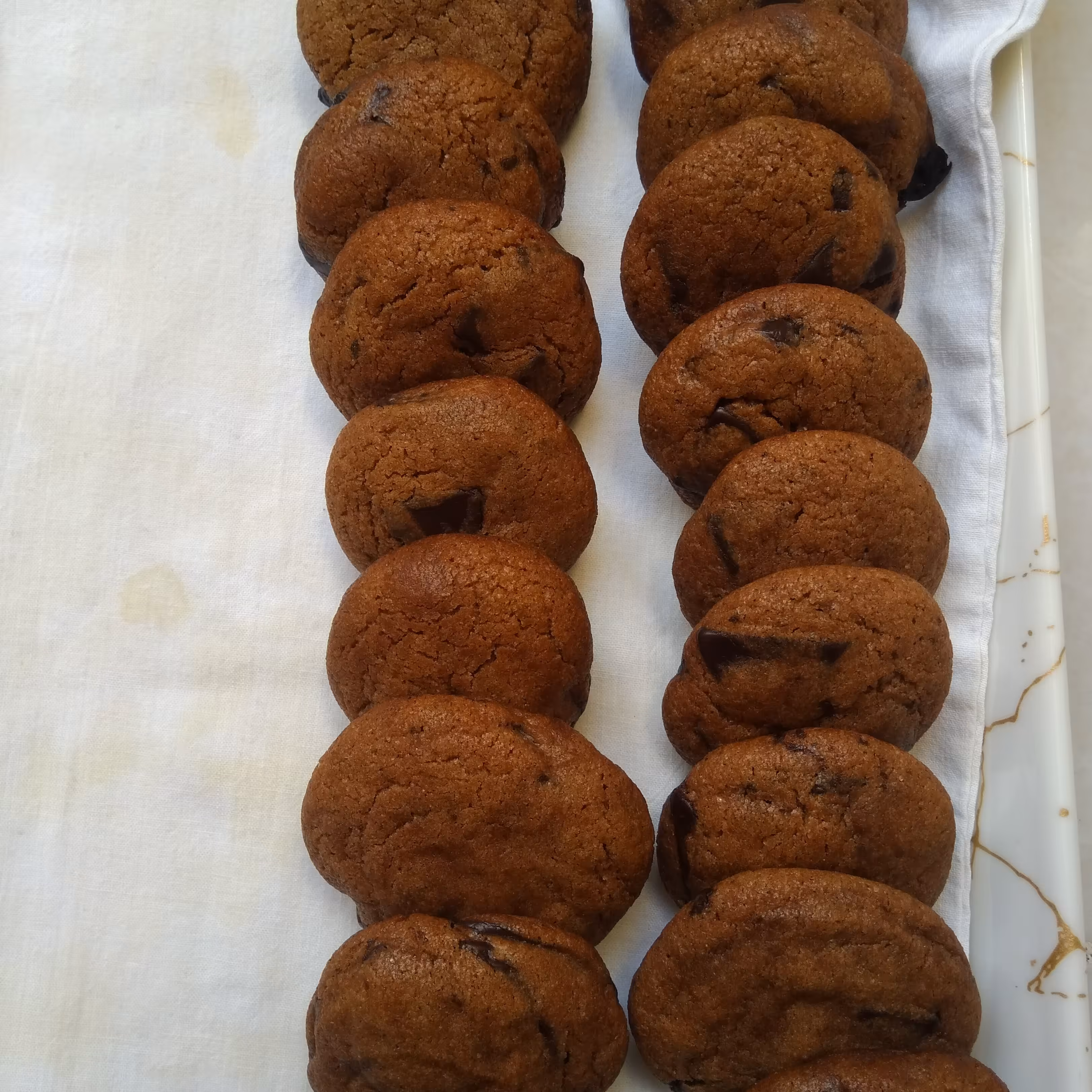 کوکی شکلاتی. با روغن حیوانی کرمانشاهی