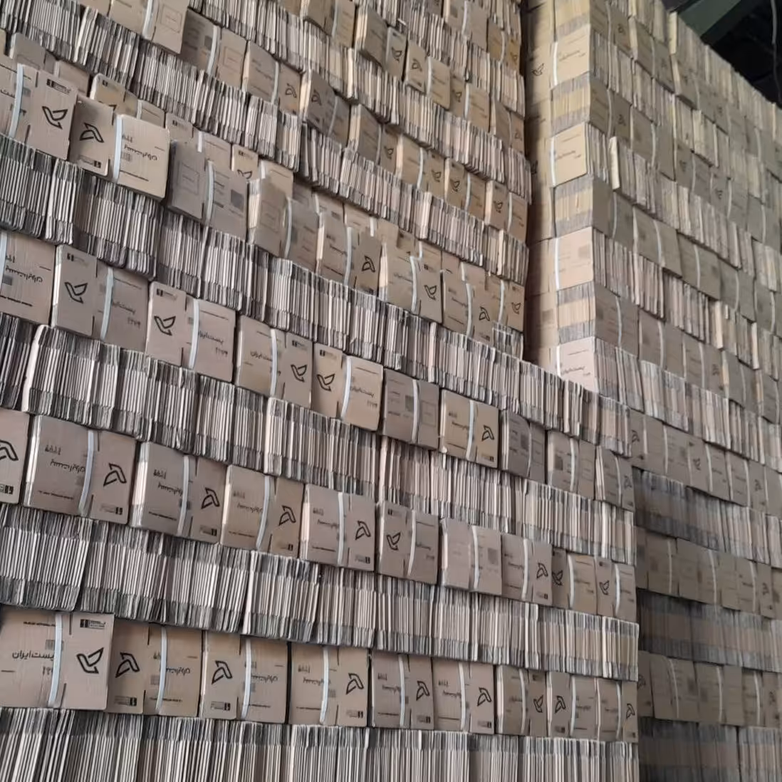 کارتن بدون چاپ سایز چهار 4 پستی (پس کرایه)