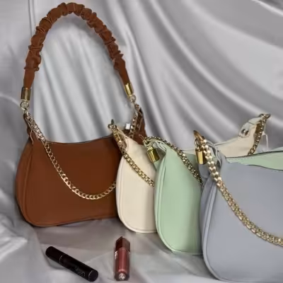 کیف پاسپورتی دسته چروک