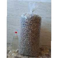پوست بادام بالابرنده ی نیتروژن خاک 5000 گرمی ارسال با باربری و پس کرایه
