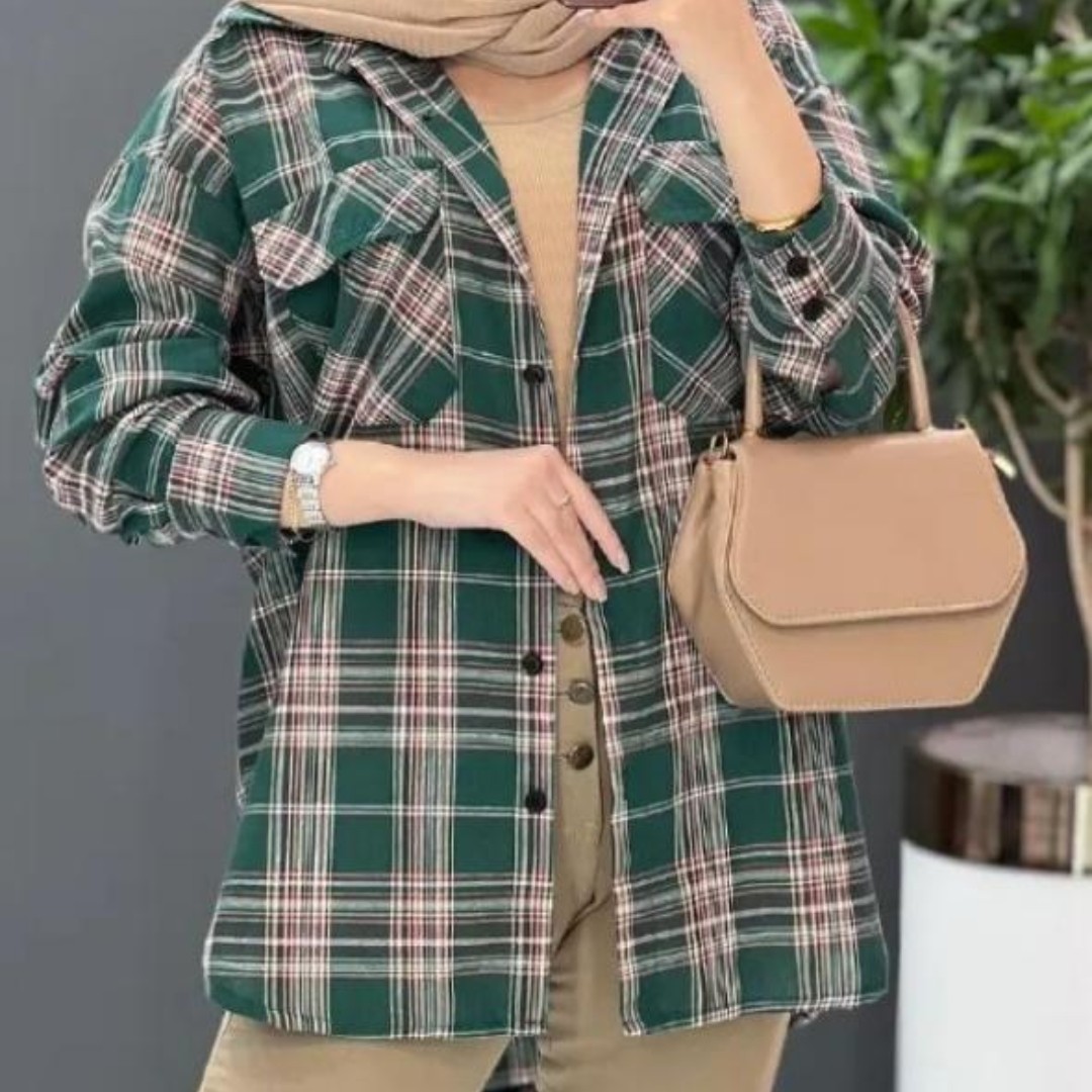 دیگه چی بهتر از یه مانتو چهار خونه با قیمت عالی شیک و با کیفیت پارچه نخی چهار خونه خیلی زیبا