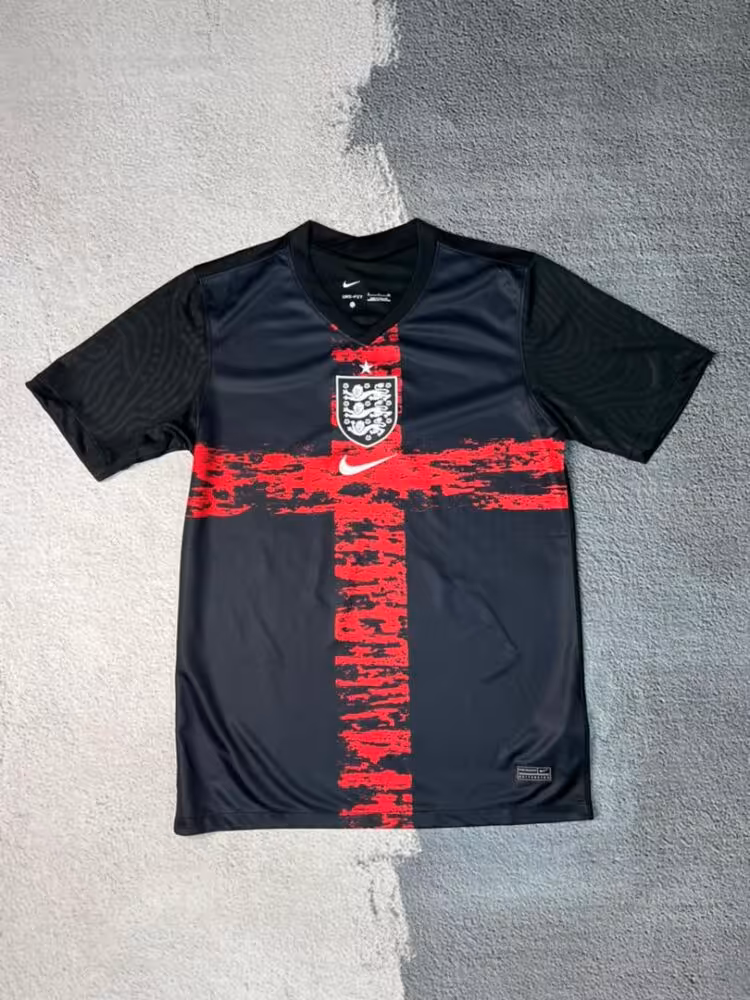 کیت تمرینی انگلیس 2022