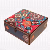 جعبه چوبی خشکبار چای و دمنوش و میوه خشک و  پذیرایی و جعبه کادویی دکوپاژ  12 خانه طرح دار سنتی مدل  L  کد  101