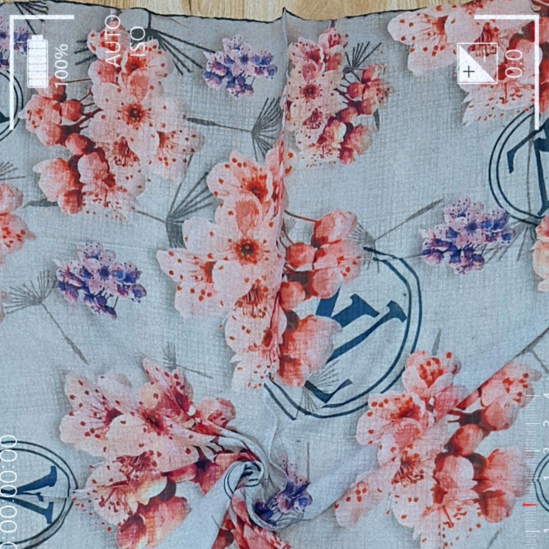 روسری دوردست دوز