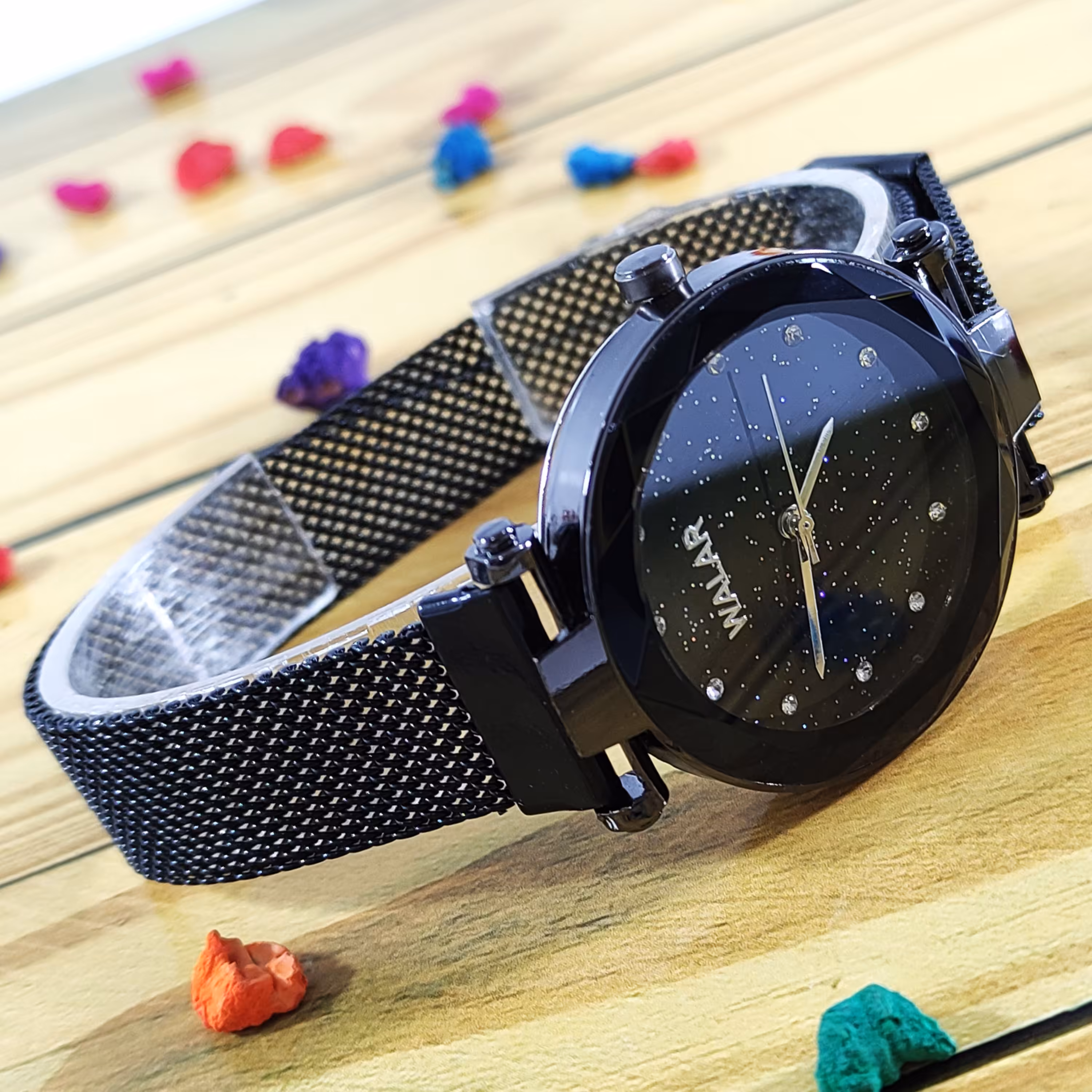 ساعت زنانه والار walar بند حصیری مگنتی شاین دار مشکی