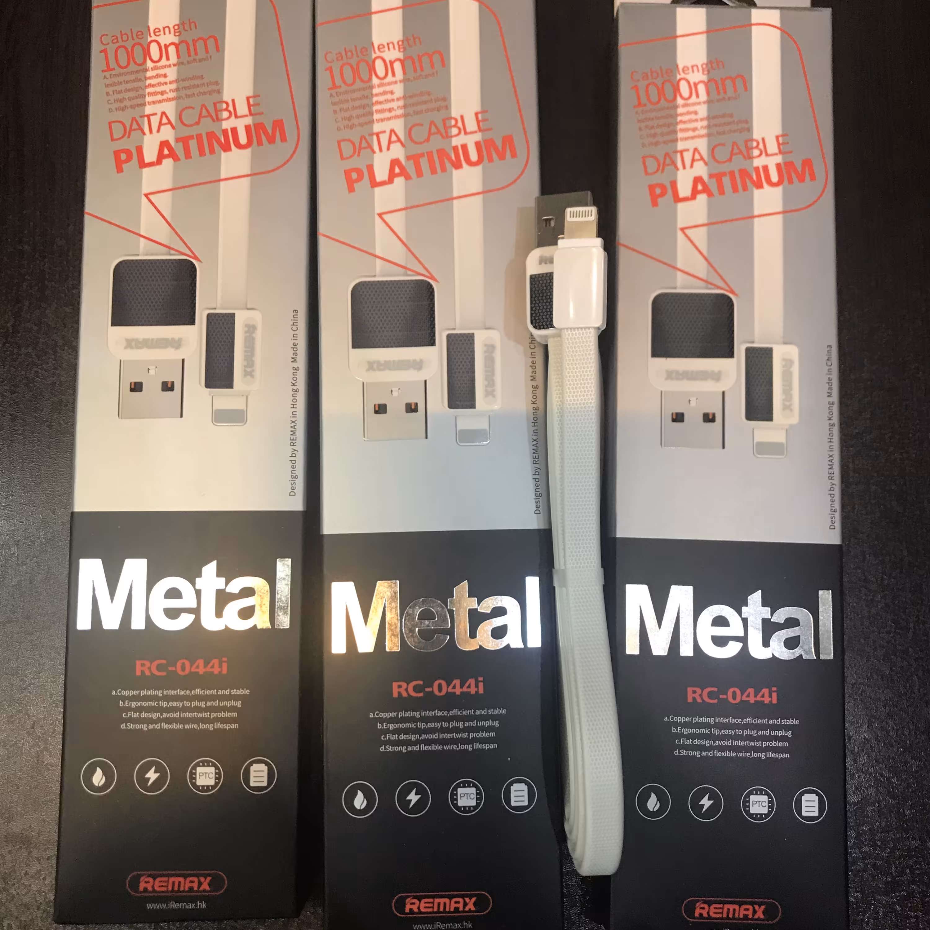 کابل شارژ آیفون برند ریمکس Remax RC044i اورجینال جنس TPE فلت