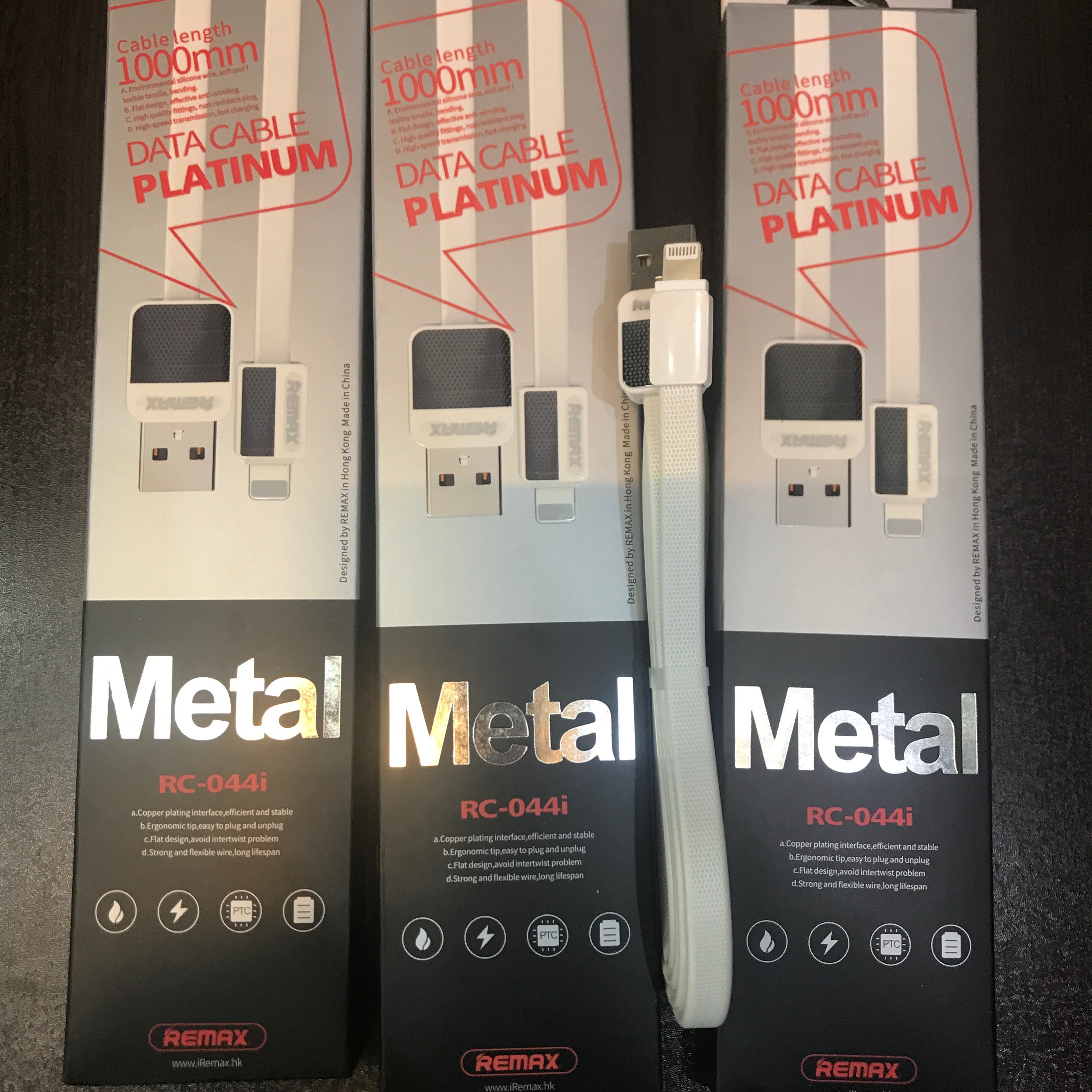 کابل شارژ آیفون برند ریمکس Remax RC044i اورجینال جنس TPE فلت