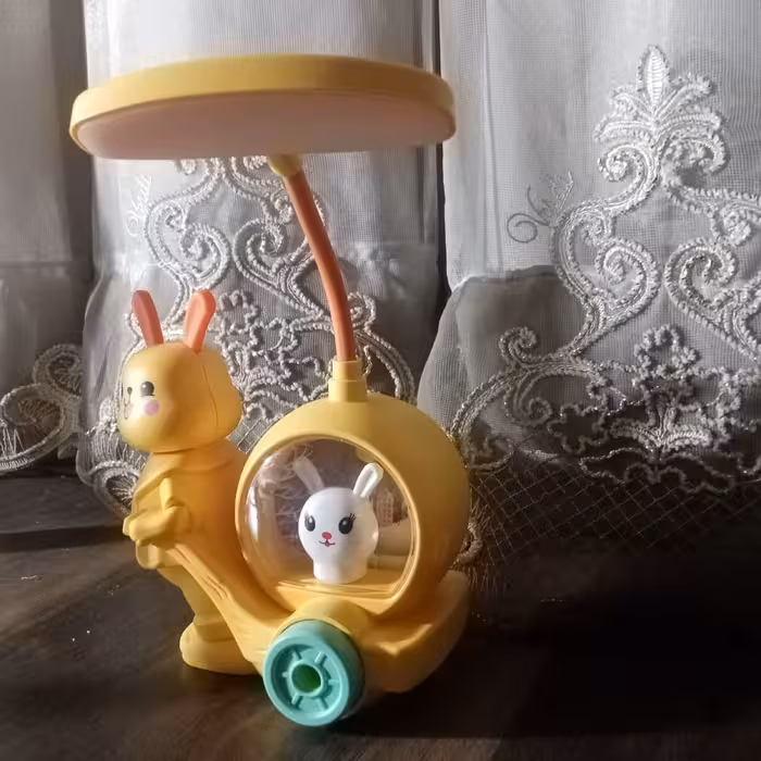 چراغ مطالعه فانتزی  طرح حلزون 