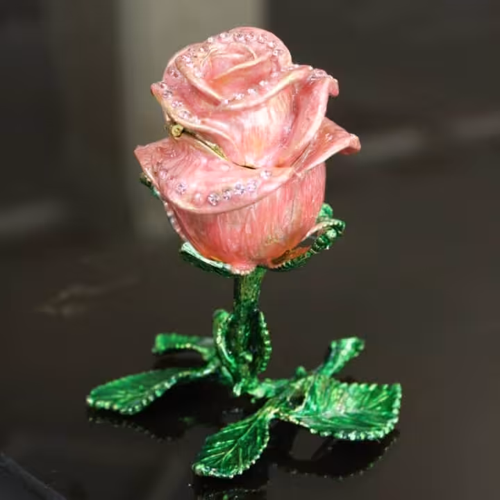 جاجواهری طرح گل رز کوچک رنگ صورتی 