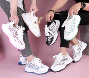 کفش روزمره زنانه کتانی کد282