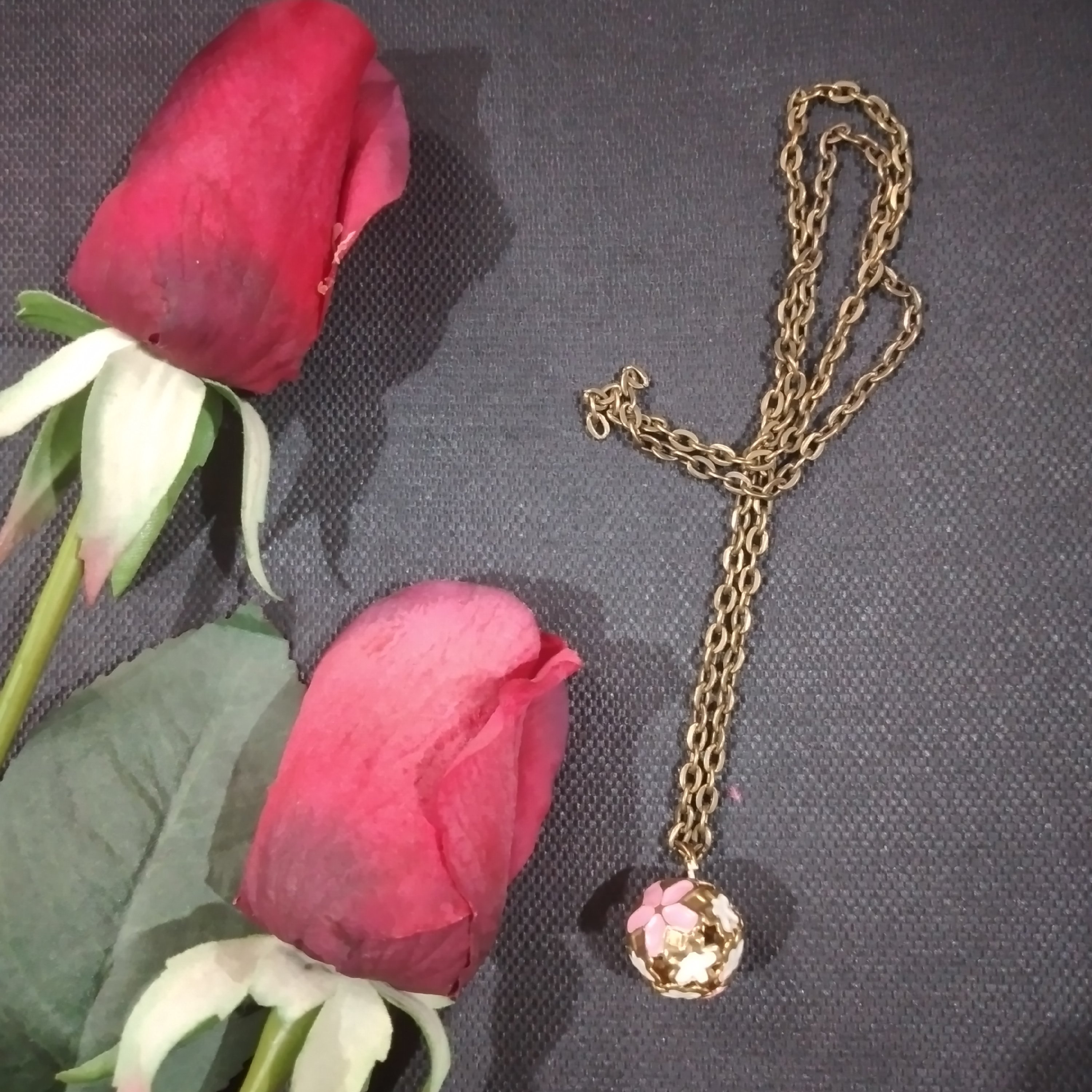 گردنبندهای شیک اسپرت با تخفیف ویژه