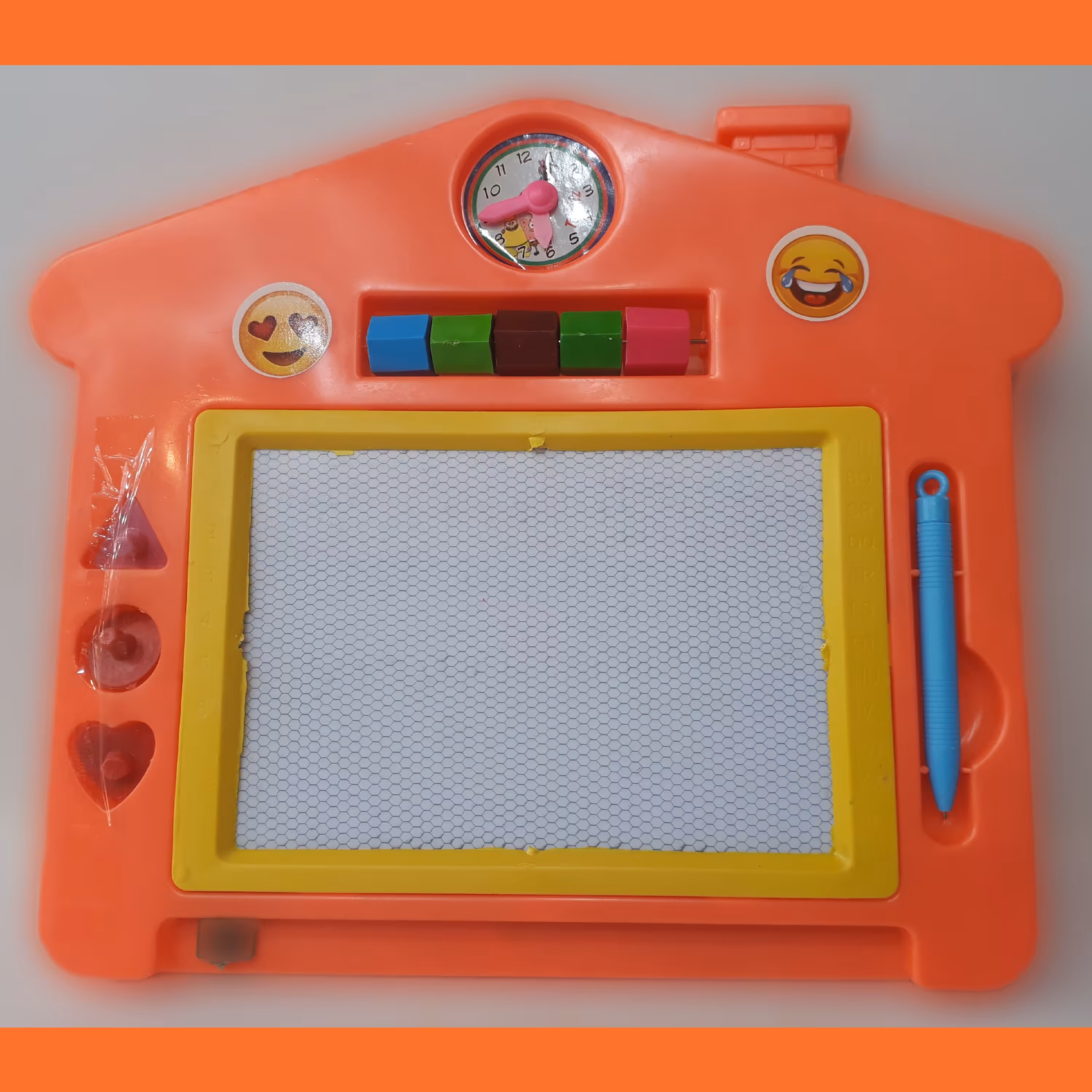 تخته جادویی آهنربایی بدنه پلاستیکی سایز متوسط