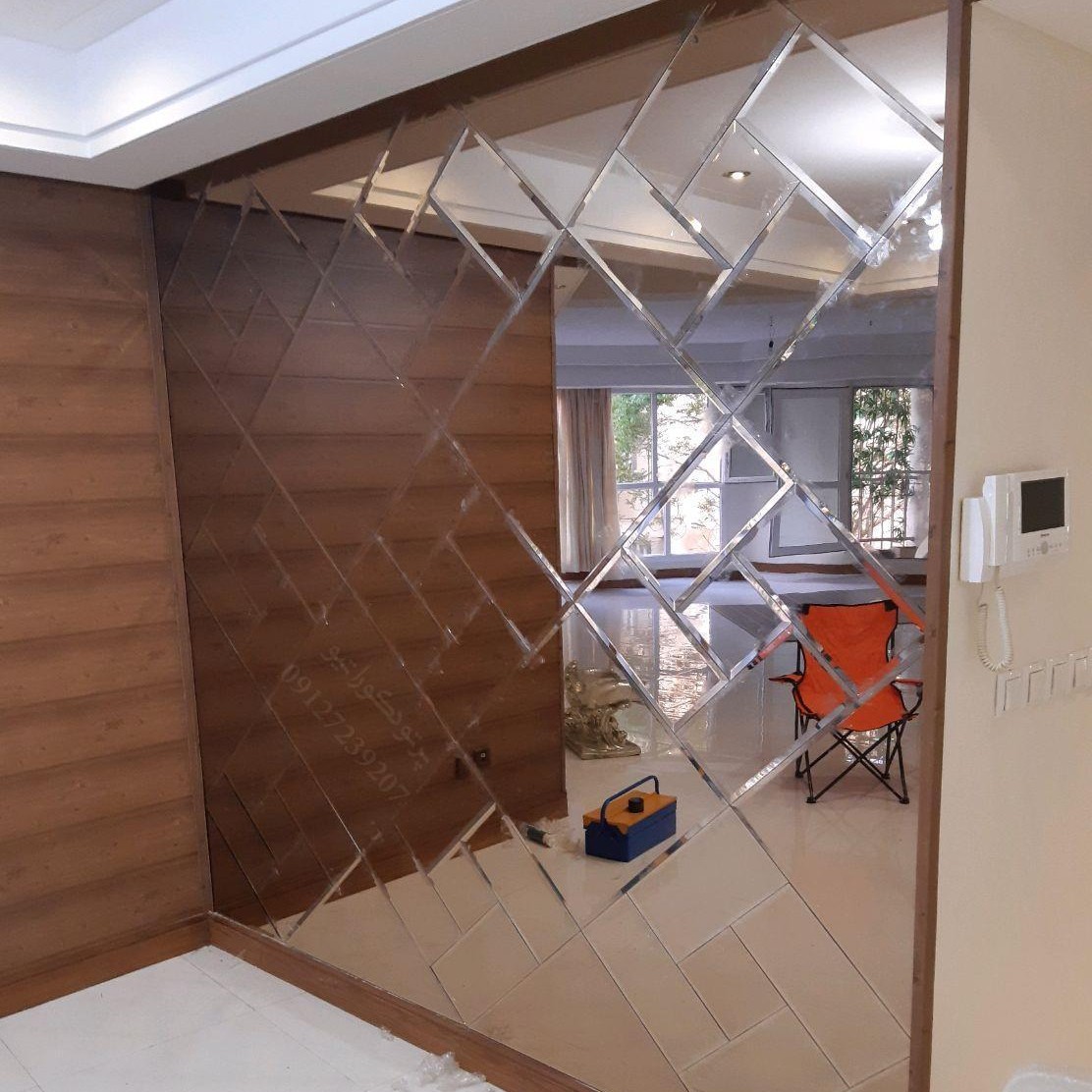 آینه دکوراتیو طرح لوزی ترکیبی در 6رنگ نقره ای شامپاینی مسی طلایی دودی و صورتی(هزینه ارسال به صورت پس کرایه و در مقصد)