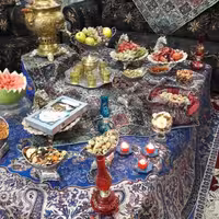 طرح درختی رنگ ابی سورمه یی و رو کرسی شب یلدا