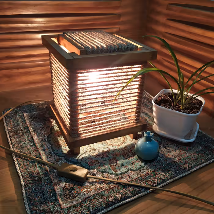 چراغ رومیزی کلید دار چوب و کناف مدل SW05