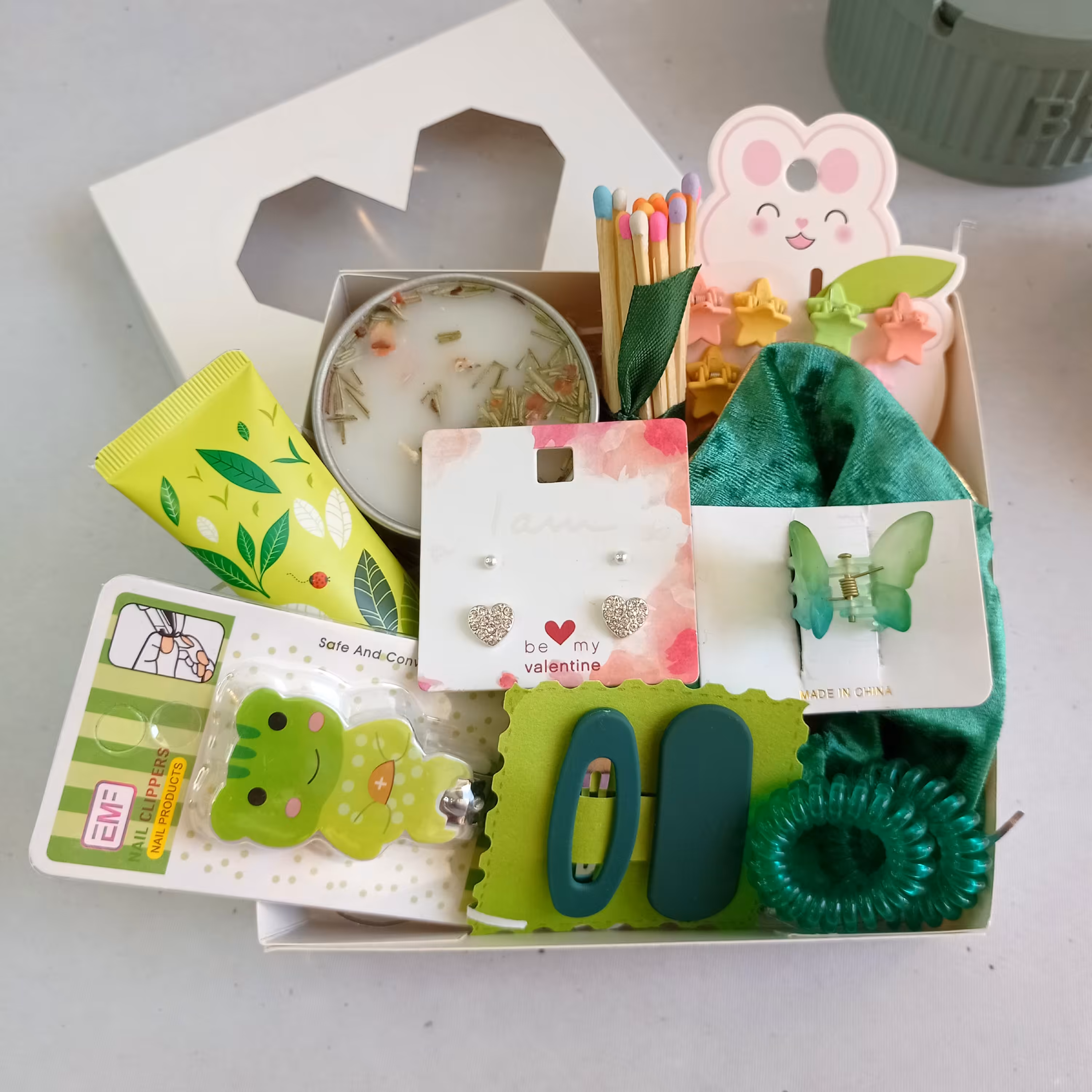 باکس هدیه دخترانه سبز