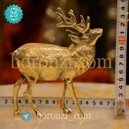 مجسمه برنزی گوزن کوچک